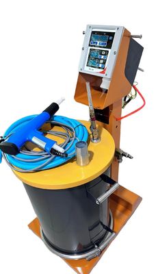 Máquina portátil de recubrimiento en polvo de superficies metálicas