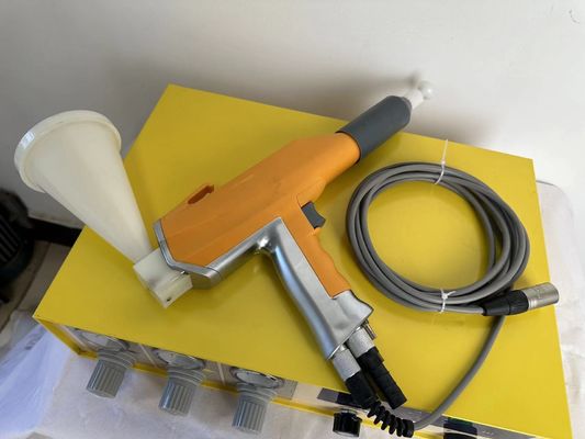 Máquina de pintura en polvo de metal portátil de bajo costo de mantenimiento con picadora pequeña
